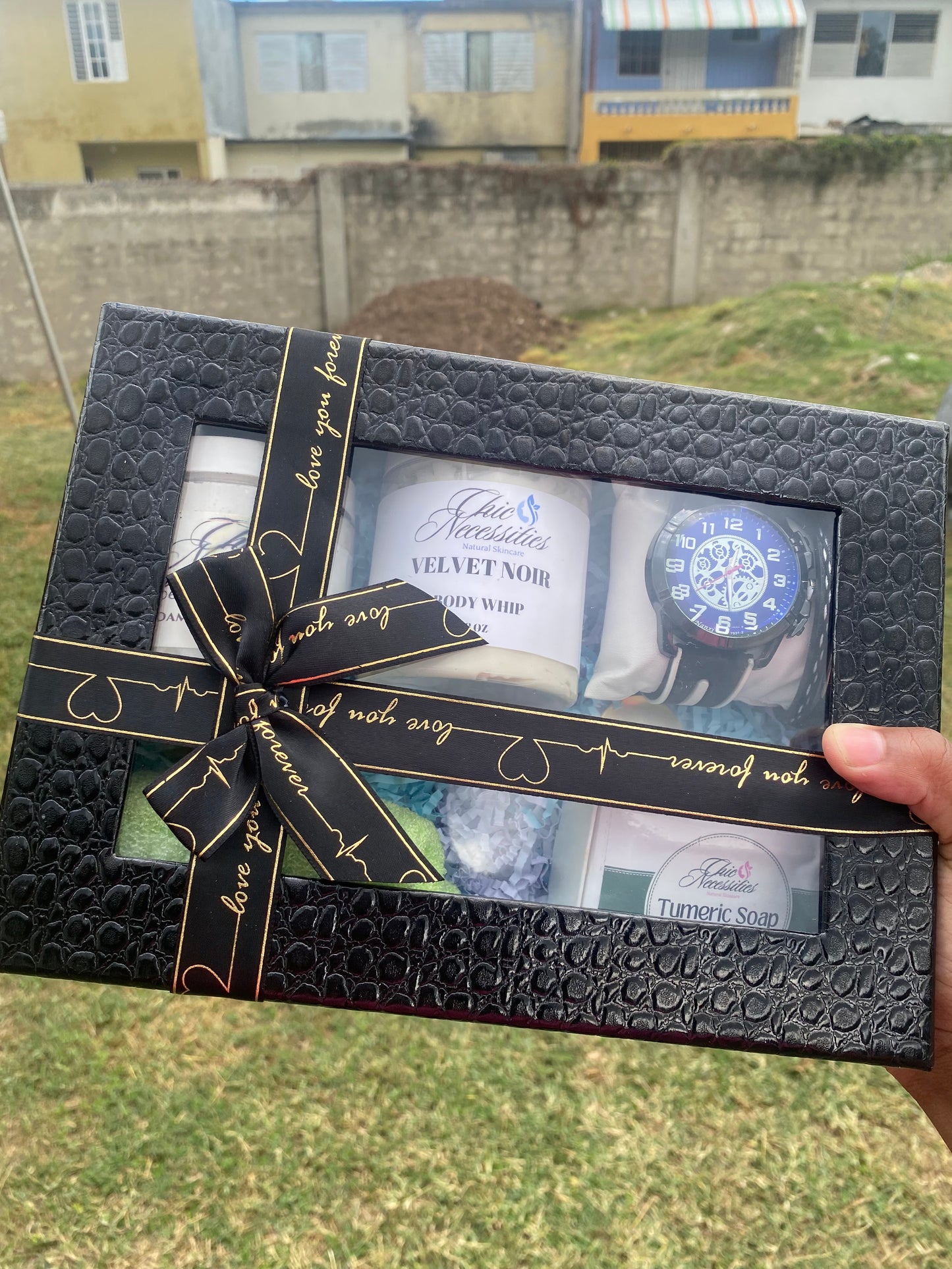 Velvet Noir Gift Set