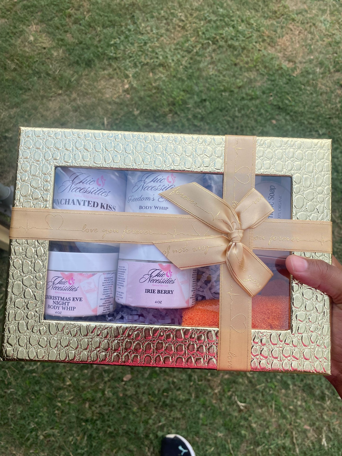Enchanted Kiss Gift Set